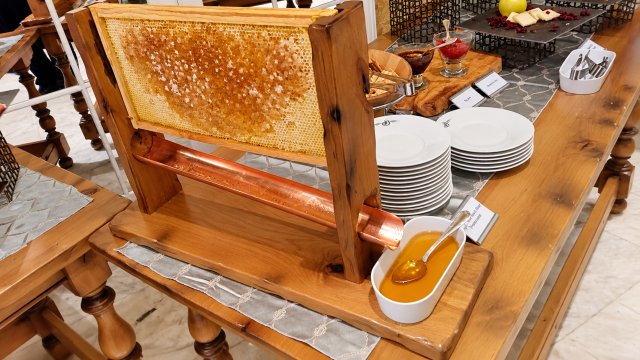 Fresh Honey