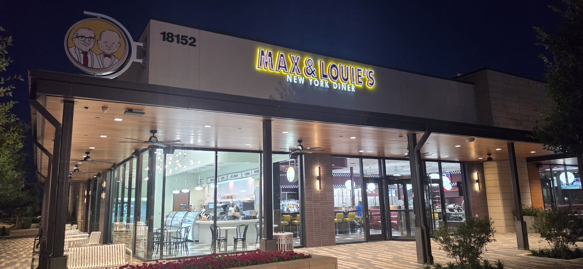 Max & Louie's New York Diner - (Cibolo - Interstate 35 North)