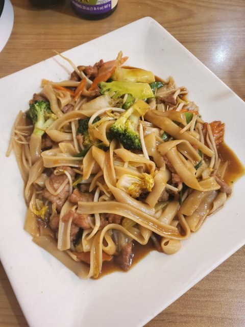 Beef Pad See Ew