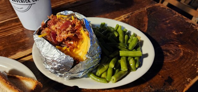 Loaded Baked Potato & Green Beans
