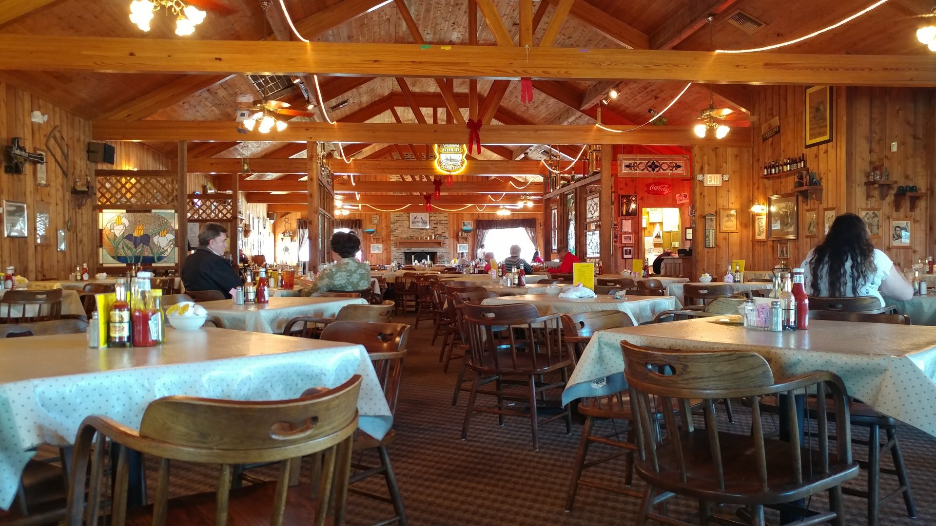 Acadiana Cafe