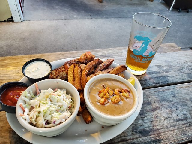 Coleslaw & Etouffee