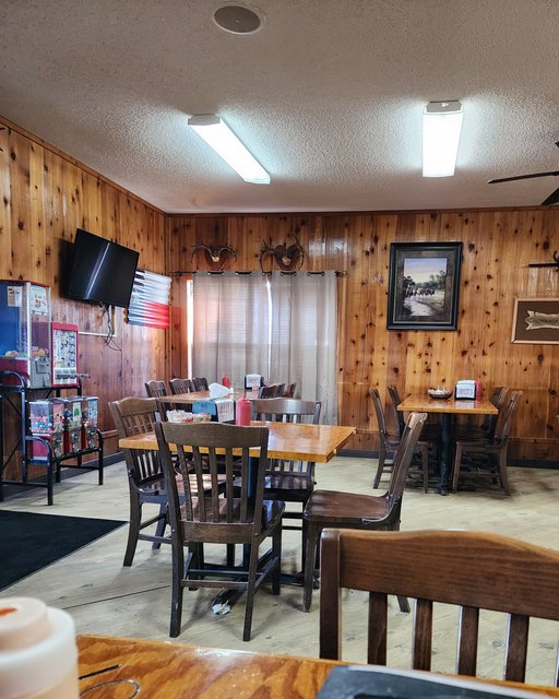Shorty's - Dining Area