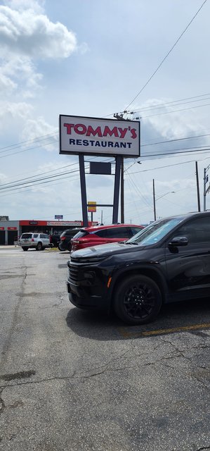 Tommys Street Sign