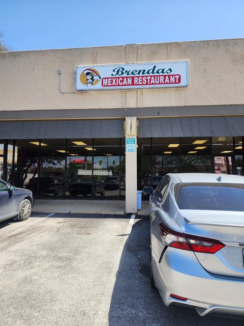 Brendas Mexican - Storefront