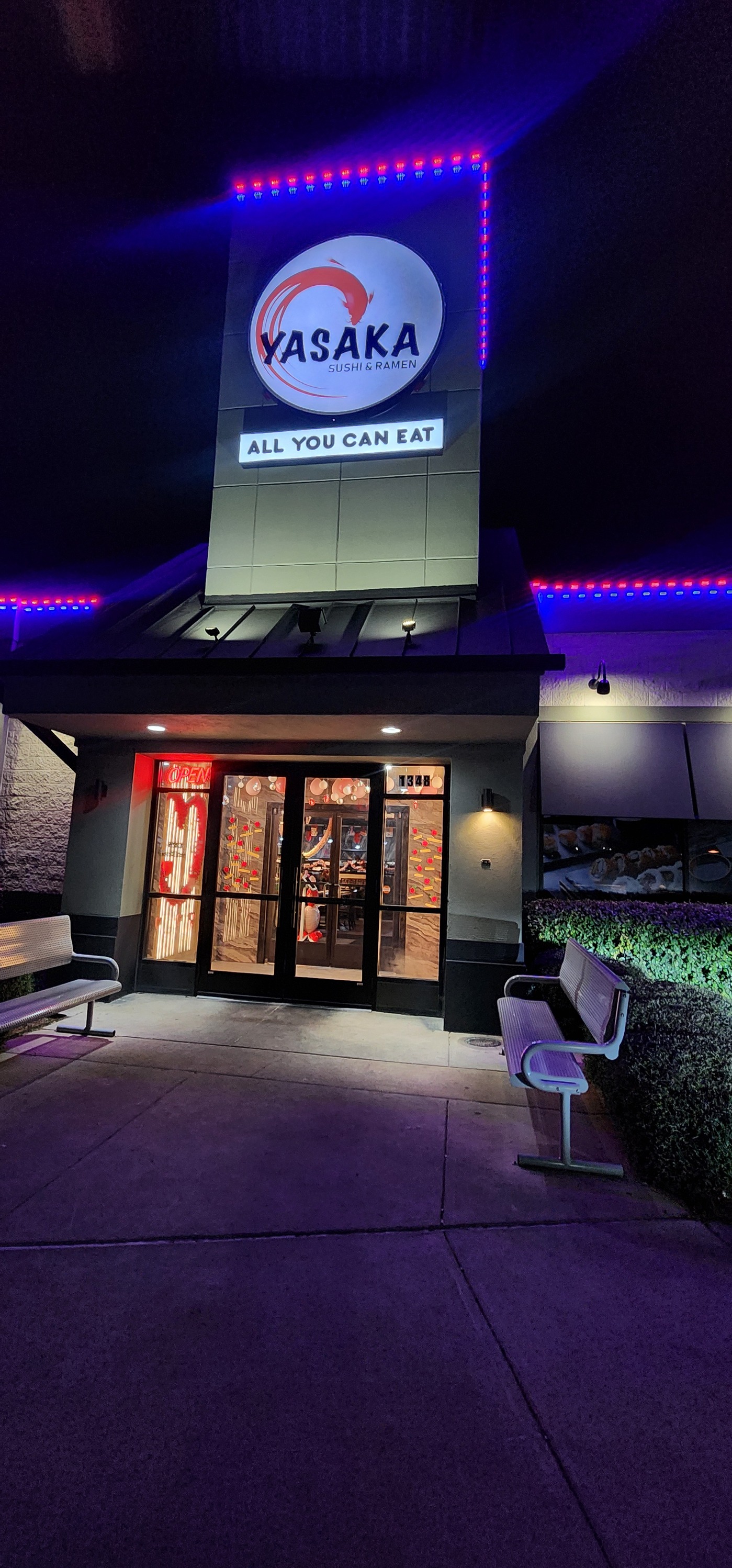 Yasaka Sushi & Ramen