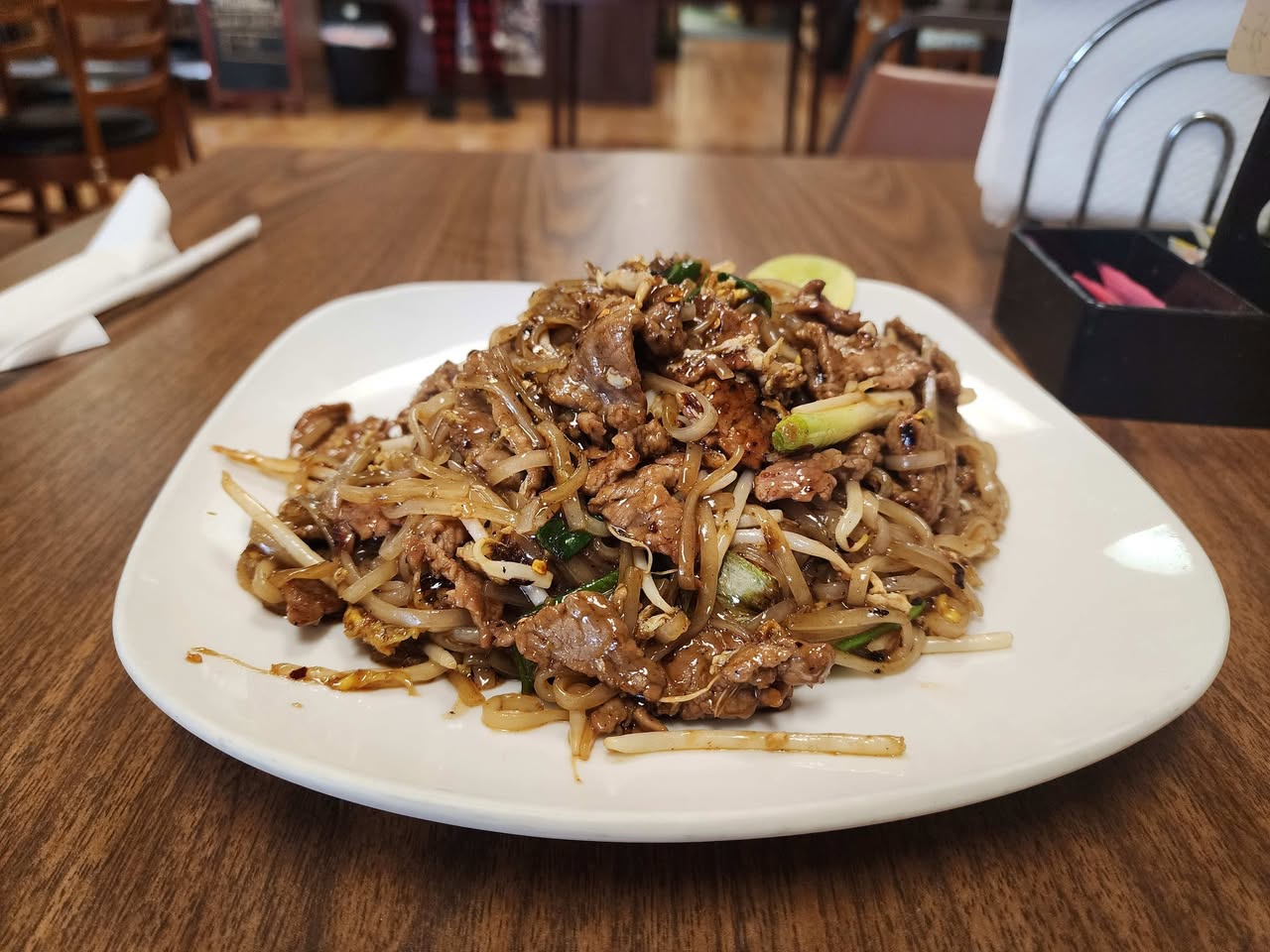Beef Pad Thai