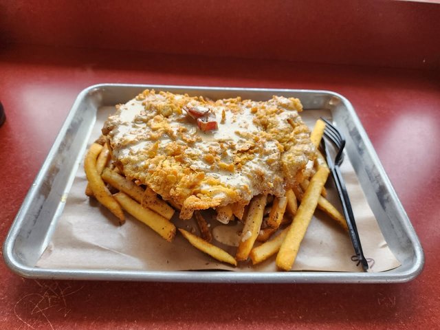 Mr Juicy - Chicken Fried Steak w Au Poivre sauce.