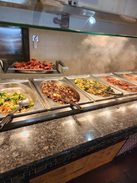 Shrimp & Broccoli, Mushrooms, Chicken & Broccoli