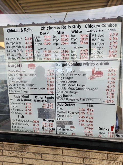 Che's Chicken - Menu Board