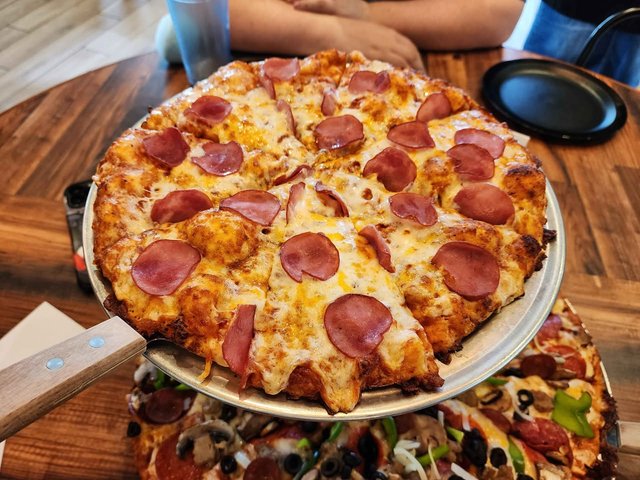 Ham Pizza