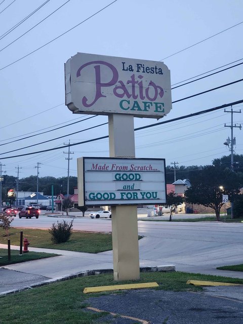 La Fiesta Patio - Street Sign