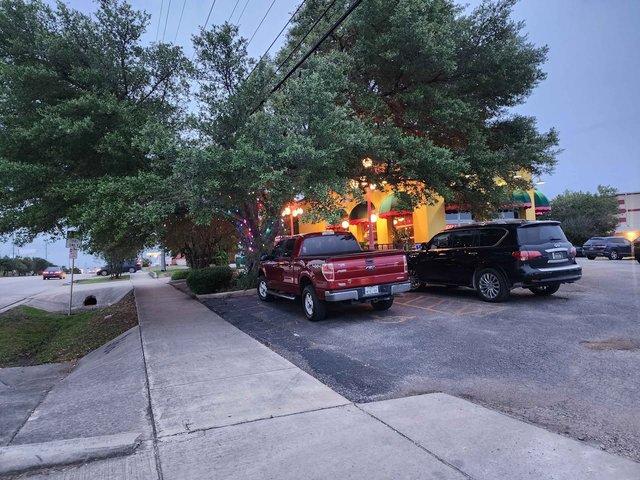 La Fiesta Patio - Exterior
