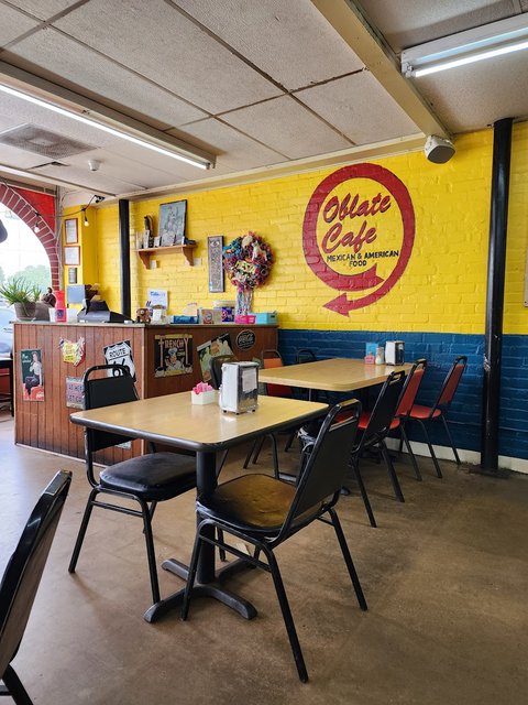 Oblate Cafe - Counter