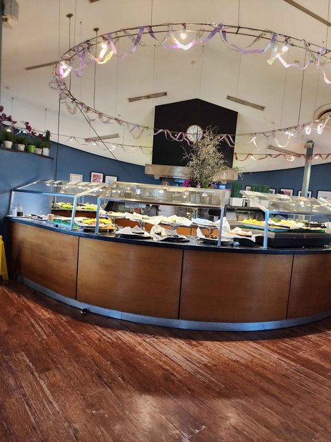 Buffet Palace - Salad, Dessert & Sushi Island
