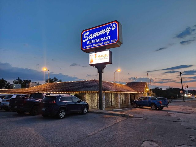 Sammy's Restaurant (Streetview)
