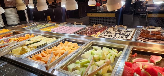 Fruit & Dessert
