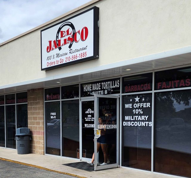 El Jalisco - Store Front