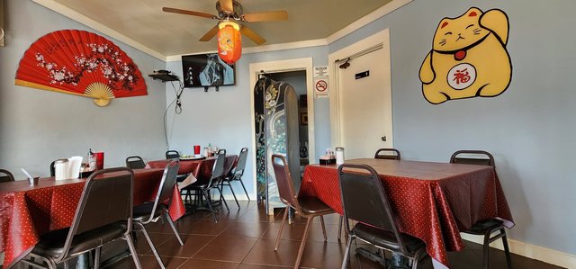 La Fondita China - Dining Area