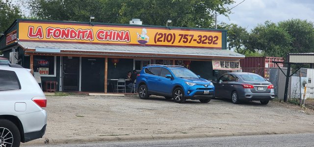 La Fondita China - Store Front