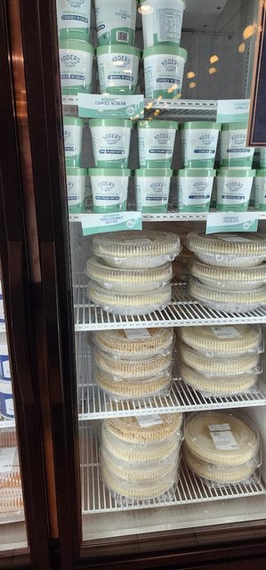 Der Dutchman - Pies & Ice Creams