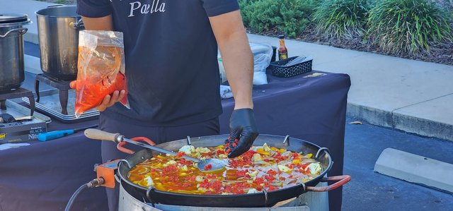 Fire & Rice - Adding roasted red bell pepper.