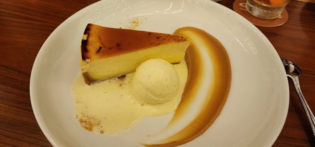 Creme Brule Cheesecake
