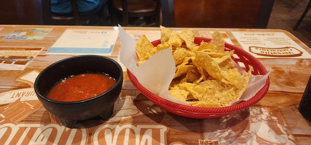 Chips & Salsa