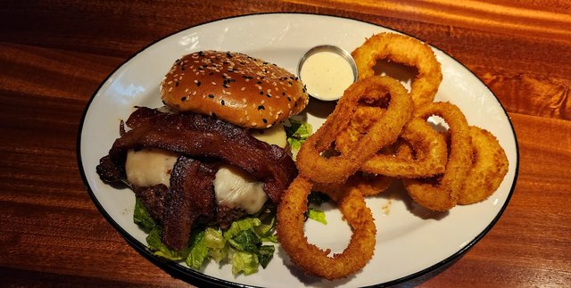 Devils Den Burger with Onion Rings