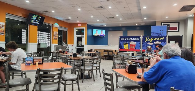 Taco Palenque - Dining Area