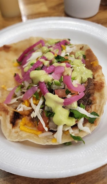 Pirata Taco after toppings.