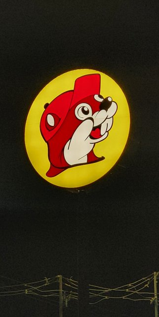 Buccee's Signage