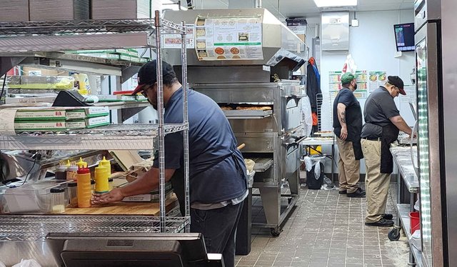 Marcos Pizza - Kitchen Area