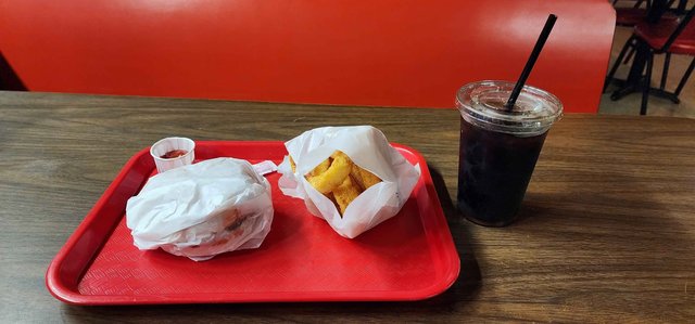 Burger & Onion Rings