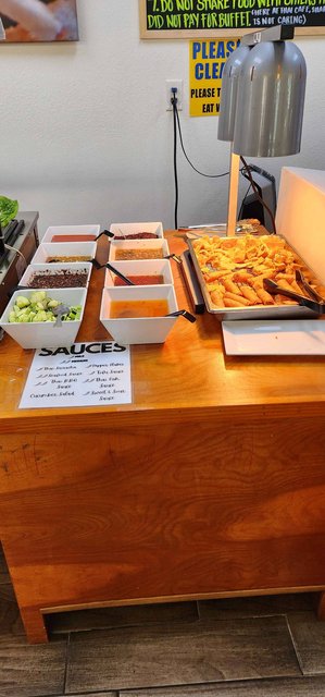 Sauce Bar & Fried Sides