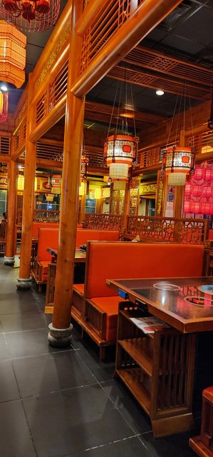 Hong BBQ - Dining Area