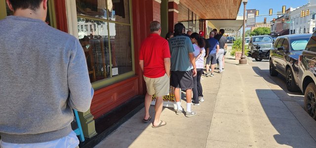 Waiting Line