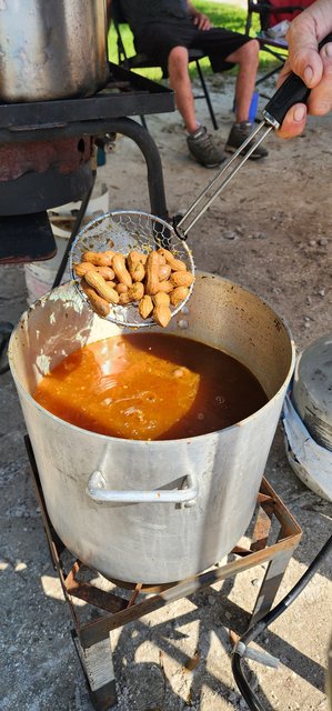 Cajun Boiled Peanuts
