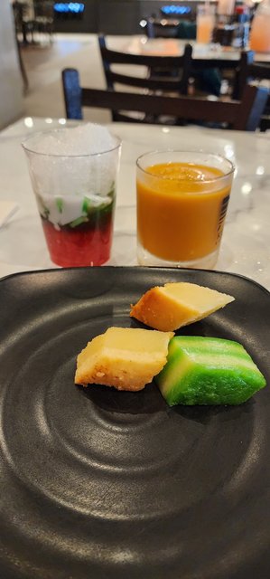 Casava Cake, Jello, Thai Tea & Rainbow Dessert.
