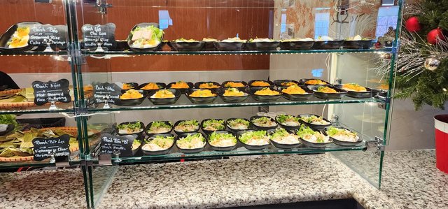 Cold Noodles & Salads