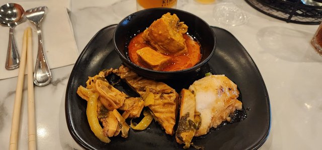 Pork Intestine & Pickled Cabbage