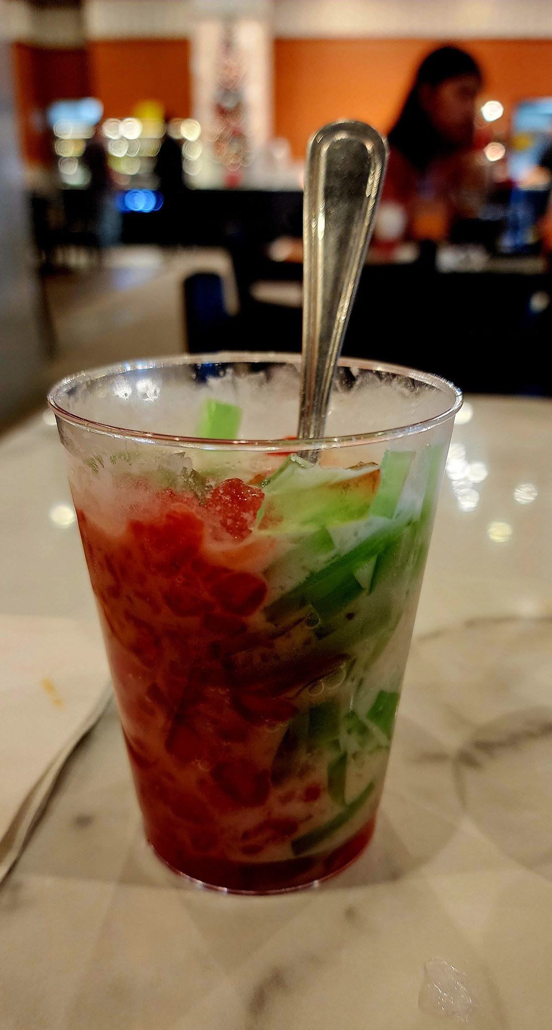 Rainbow Dessert Chè Ba Màu