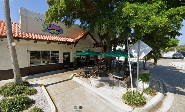 Geckos Street Storefront