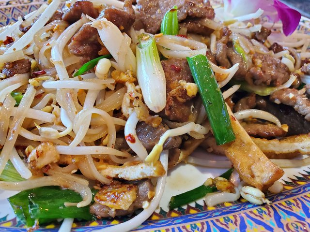 Beef Pad Thai