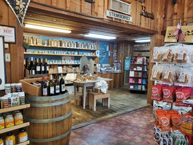 Oakridge Smokehouse Restaurant