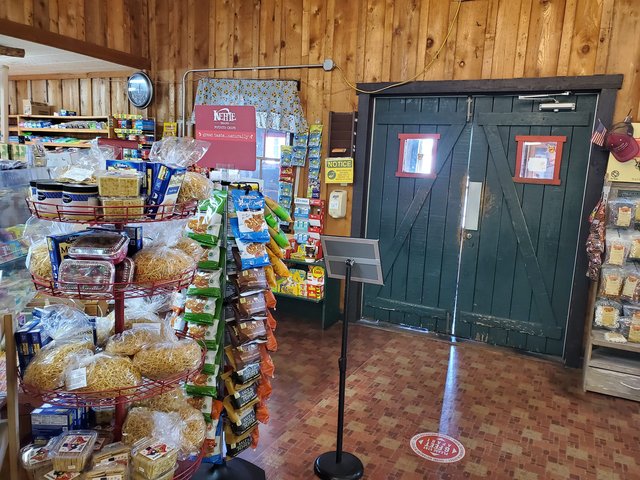 Oakridge Smokehouse Restaurant