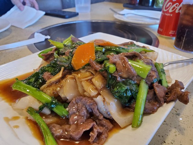 Beef & Broccoli