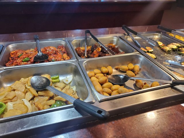 Potatos, Ribs, Crawfish