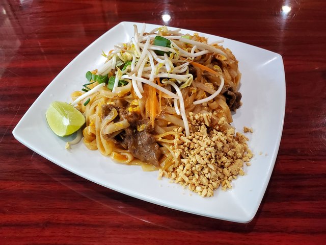Beef Pad Thai