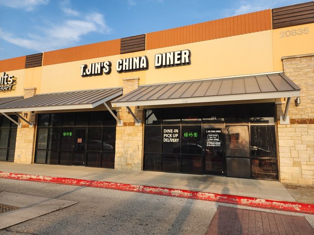 T. Jins China Diner